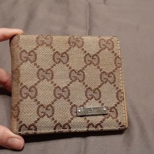 GUCCI WALLET